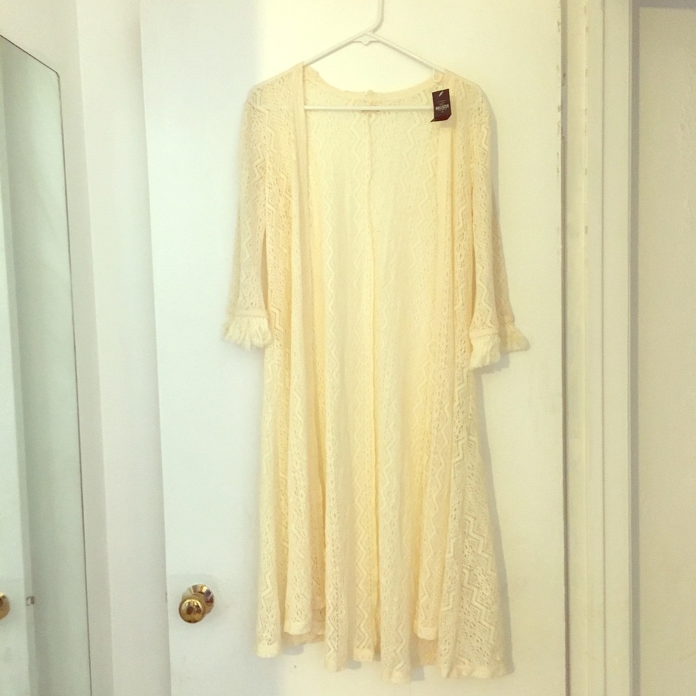 Hollister Brand New With Tags Lace Kimono